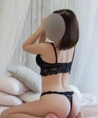 Юлия, 24 года, 2 размер груди